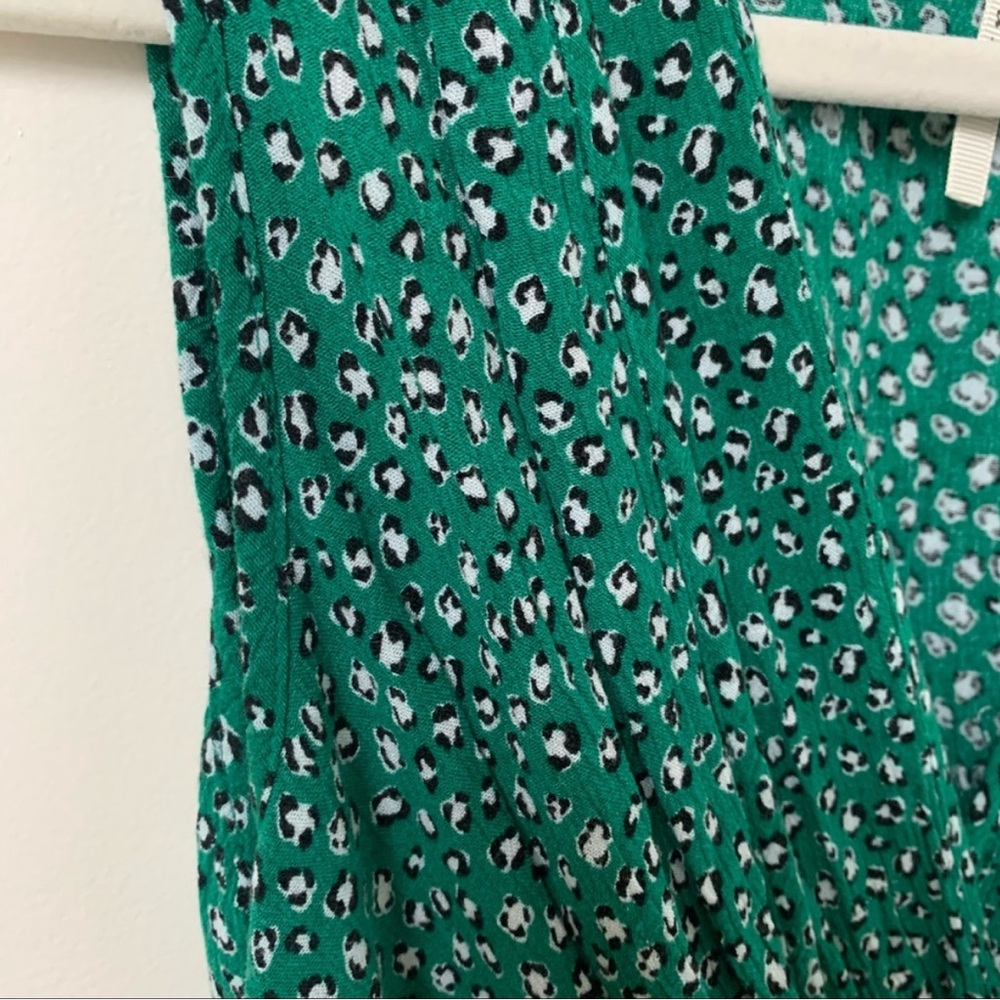 MIAMI | Green, Black & White Polka Dot Sleeveless Romper - Picture 2 of 6